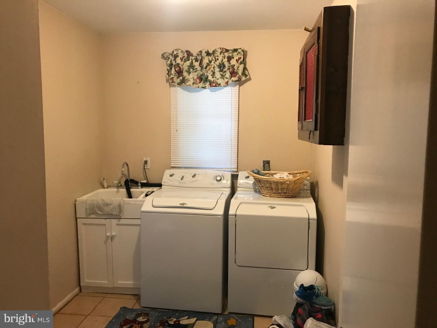 750 Bridgeview Road Langhorne, PA 19053 - Photo 9 of 25 Laundry Room