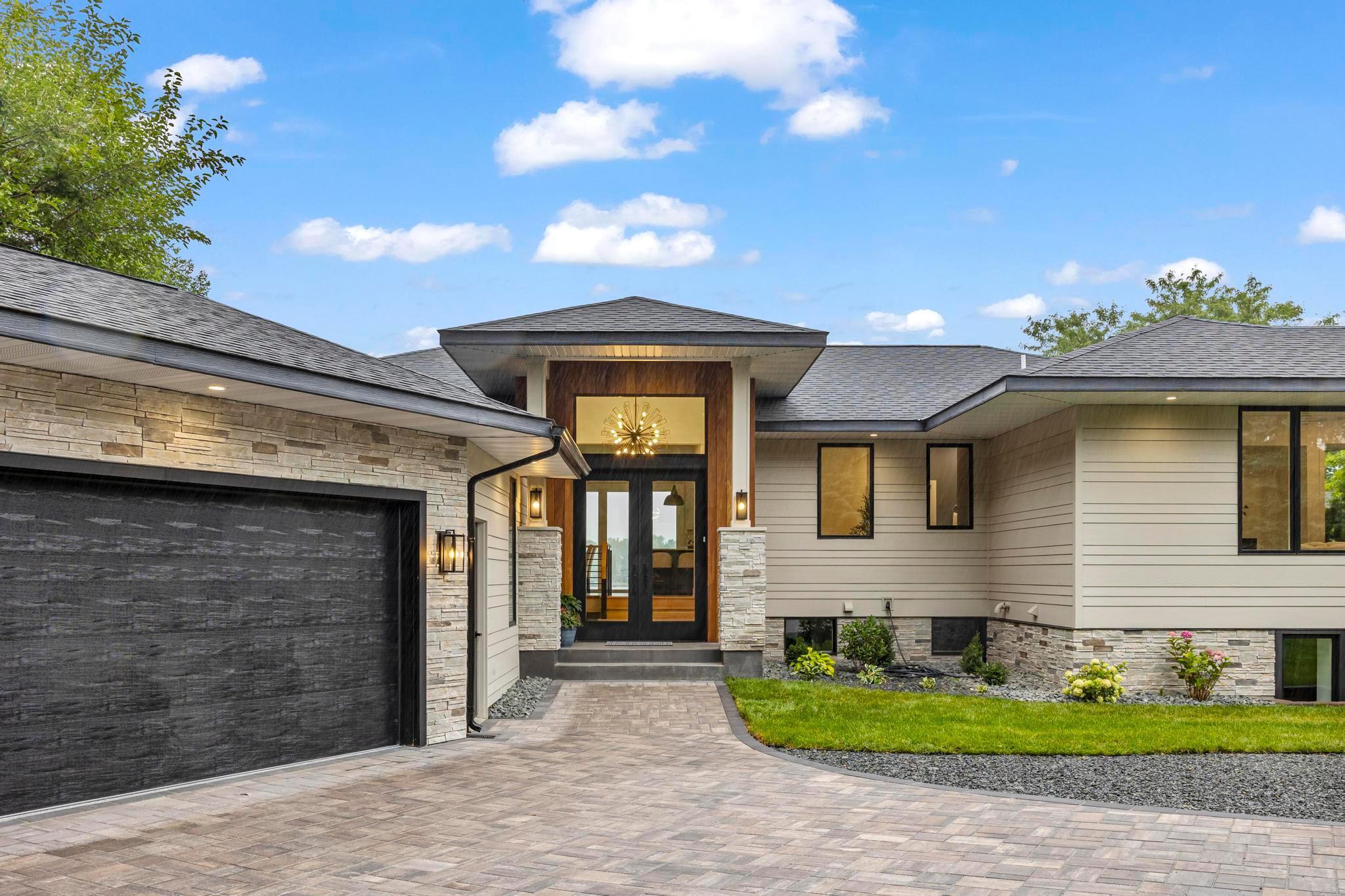 2 Maclynn Road Excelsior, MN 55331 - Photo 2 of 78