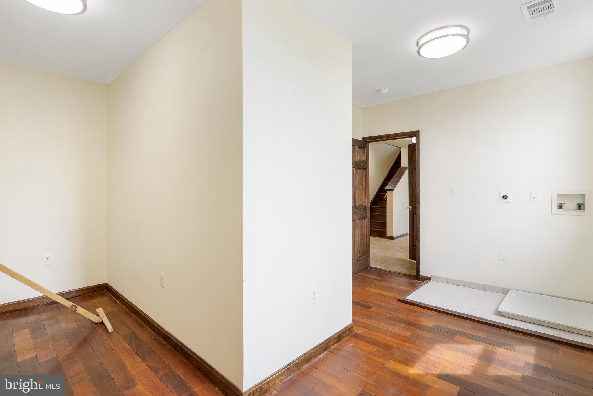 2400 Druid Hill Avenue Baltimore, MD 21217 - Photo 10 of 27 a view of an empty room