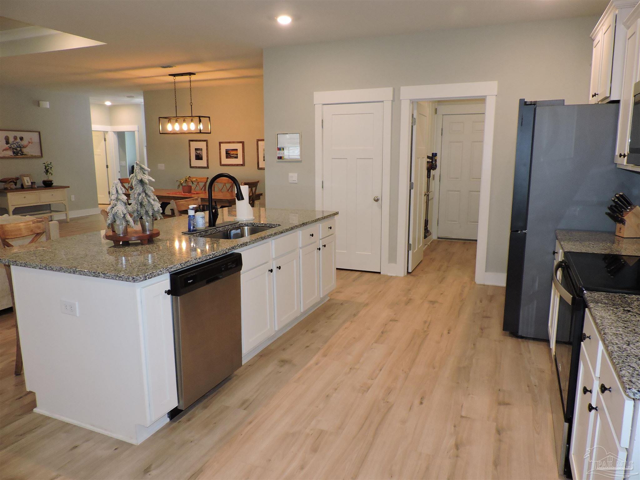 10612 Davenport Loop Pensacola, FL 32526 - Photo 13 of 41