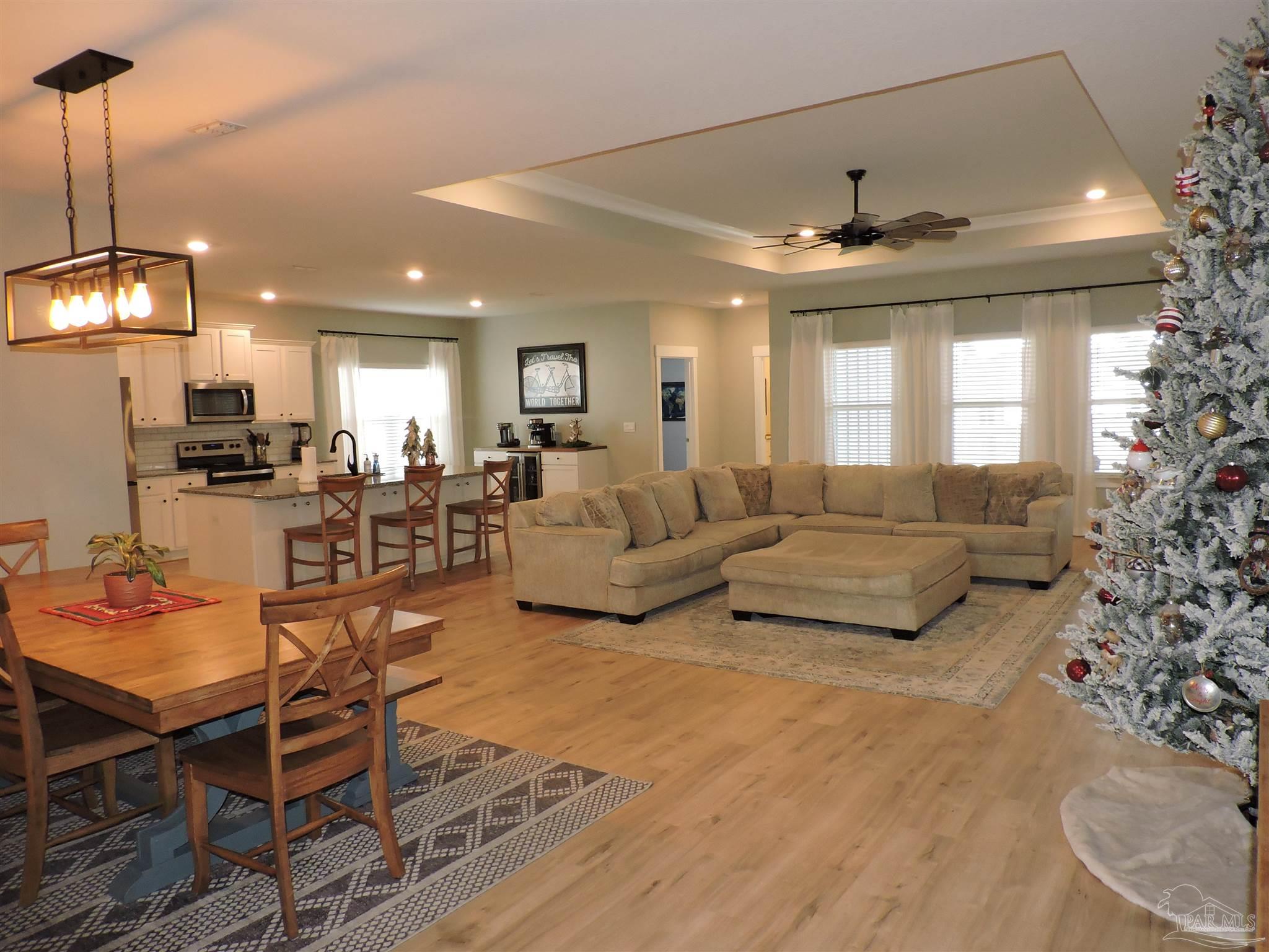 10612 Davenport Loop Pensacola, FL 32526 - Photo 3 of 41