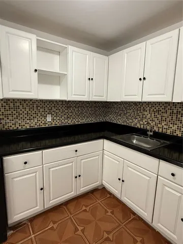 $1,450 | Golden Glades, Miami, FL 33162