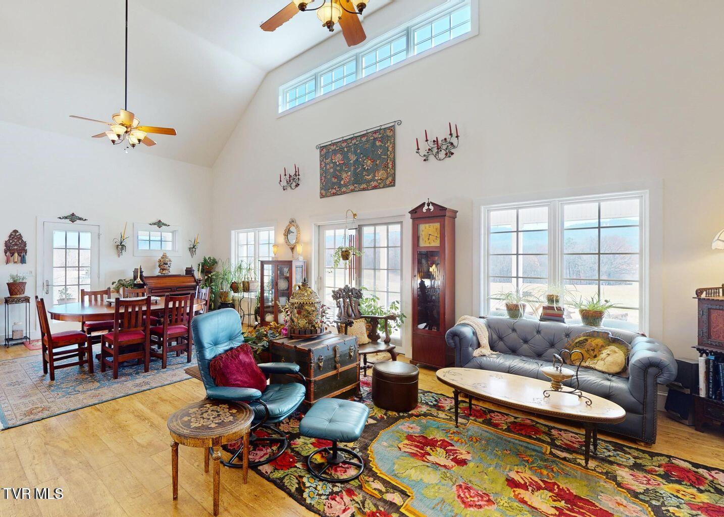 7545 Cedar Creek Road, Unit 5 Greeneville, TN 37743 - Photo 17 of 83 Great Room