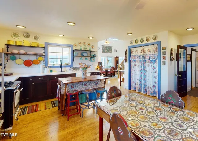 $1,100,000 | 7545 Cedar Creek Road, Unit 5, Greeneville, TN 37743