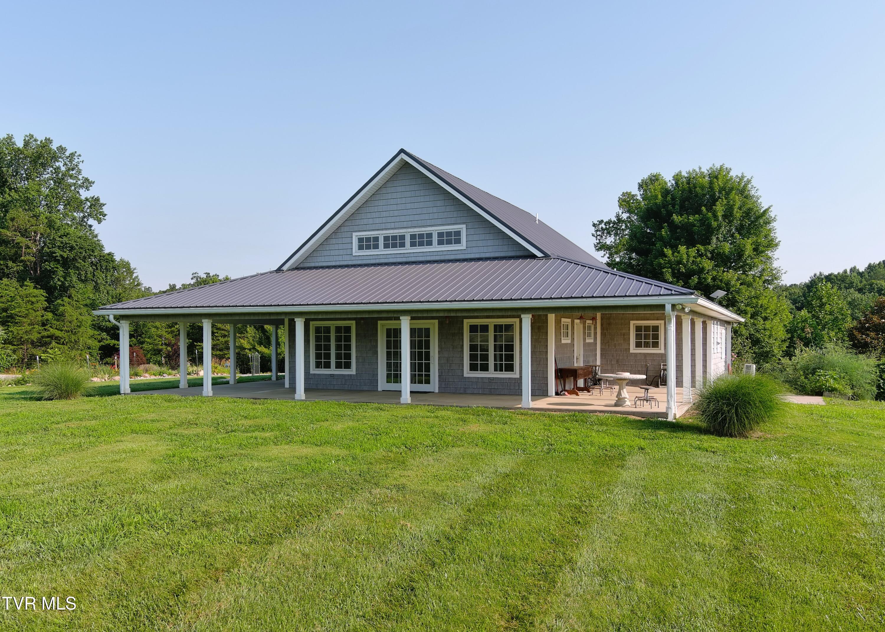 7545 Cedar Creek Road, Unit 5 Greeneville, TN 37743 - Photo 4 of 83 Porch