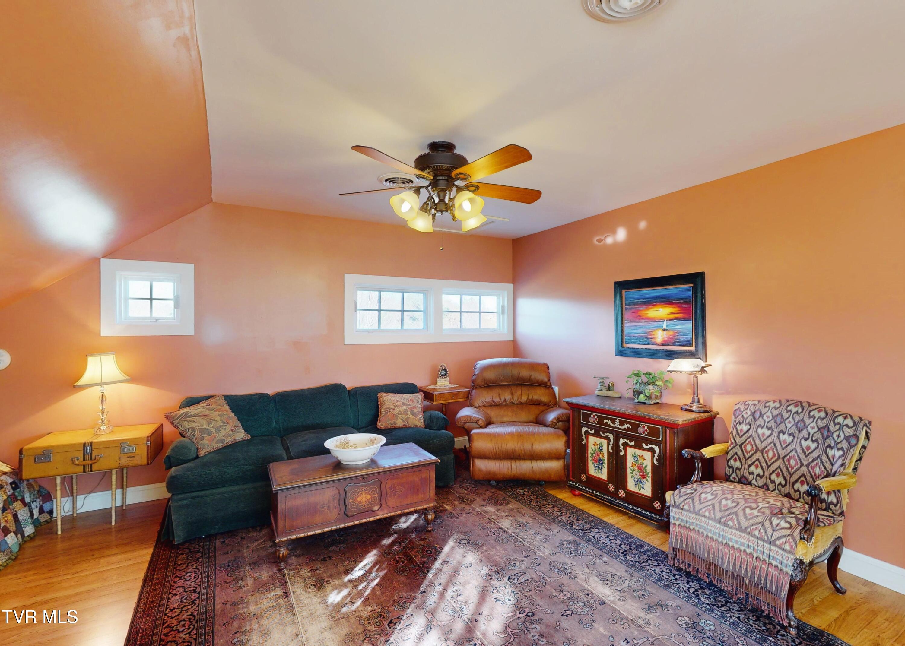 7545 Cedar Creek Road, Unit 5 Greeneville, TN 37743 - Photo 44 of 83 Loft