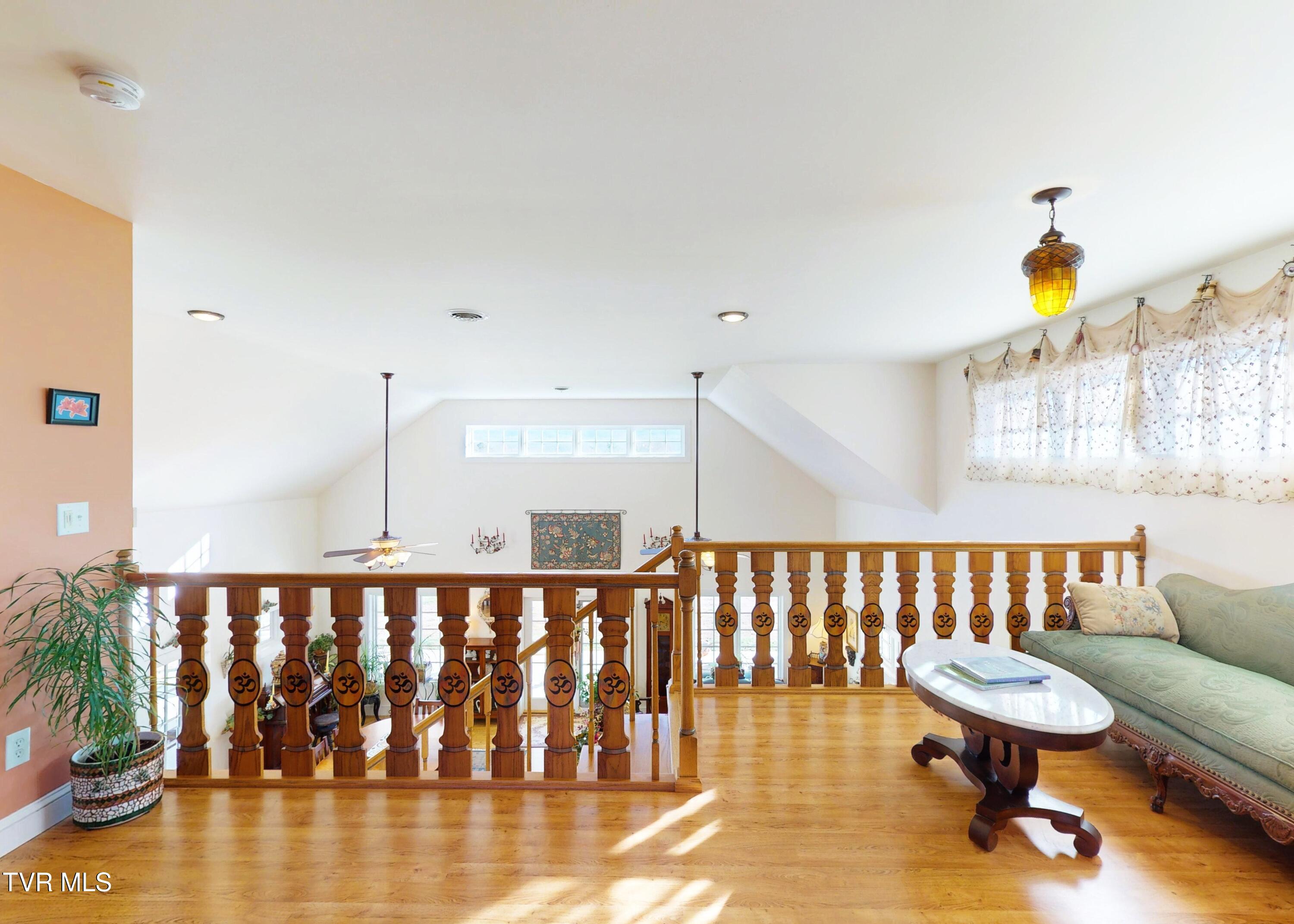 7545 Cedar Creek Road, Unit 5 Greeneville, TN 37743 - Photo 46 of 83 Loft