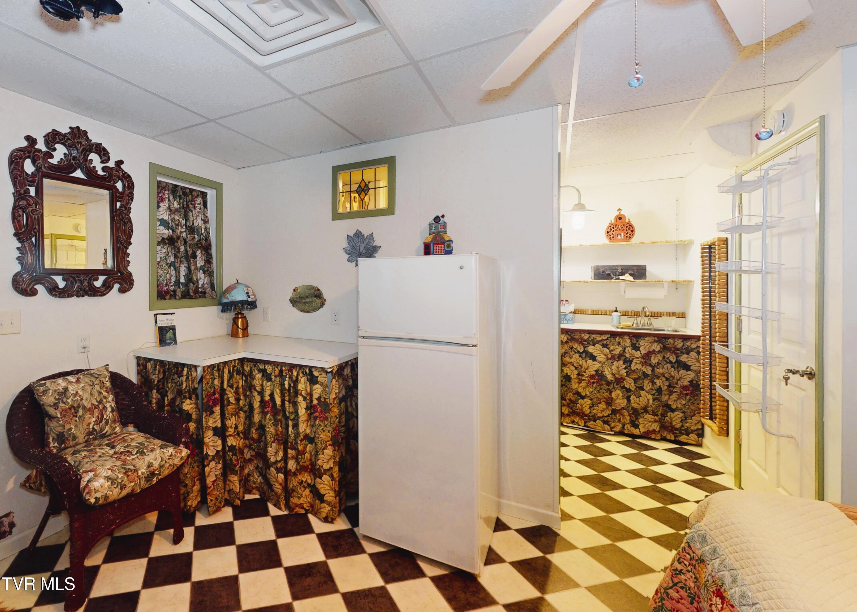 7545 Cedar Creek Road, Unit 5 Greeneville, TN 37743 - Photo 49 of 83 Basement Bedroom