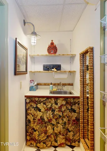 $1,100,000 | 7545 Cedar Creek Road, Unit 5, Greeneville, TN 37743