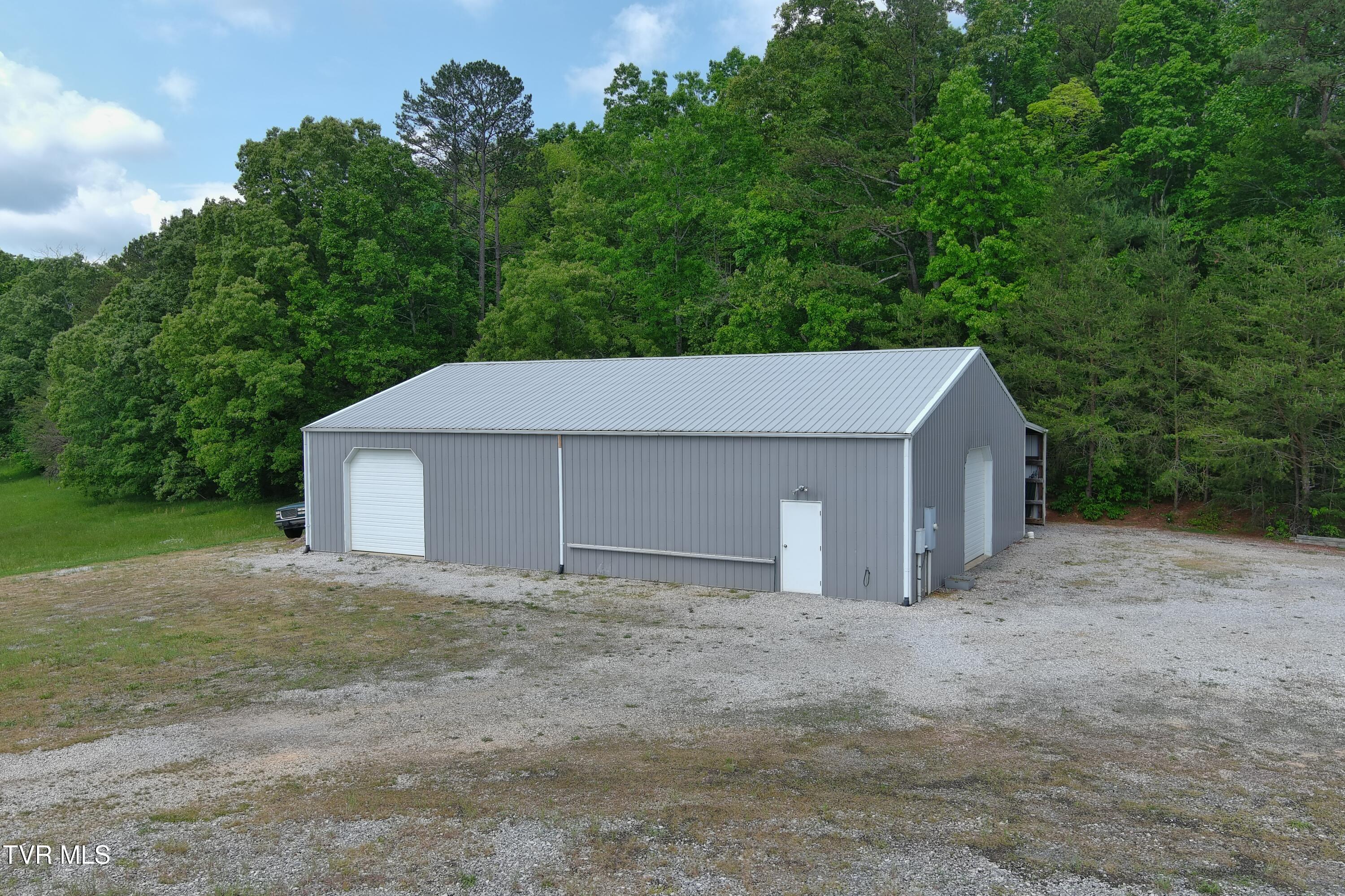 7545 Cedar Creek Road, Unit 5 Greeneville, TN 37743 - Photo 9 of 83 40x60 Building
