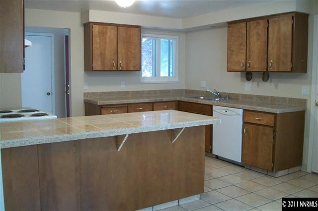 7335 Sugarloaf Drive Reno, NV 89511 - Photo 2 of 6 Photo 2