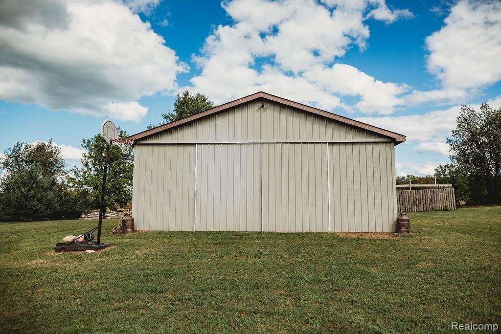 4732 Willis Road North Branch, MI 48461 - Photo 4 of 51 8G0A3413.jpg