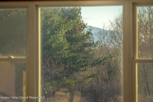 $589,900 | 66 Anthony Street, Hillsdale, NY 12529