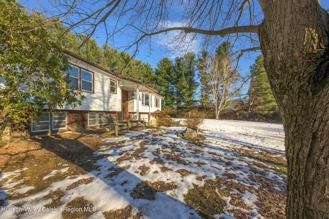 $589,900 | 66 Anthony Street, Hillsdale, NY 12529