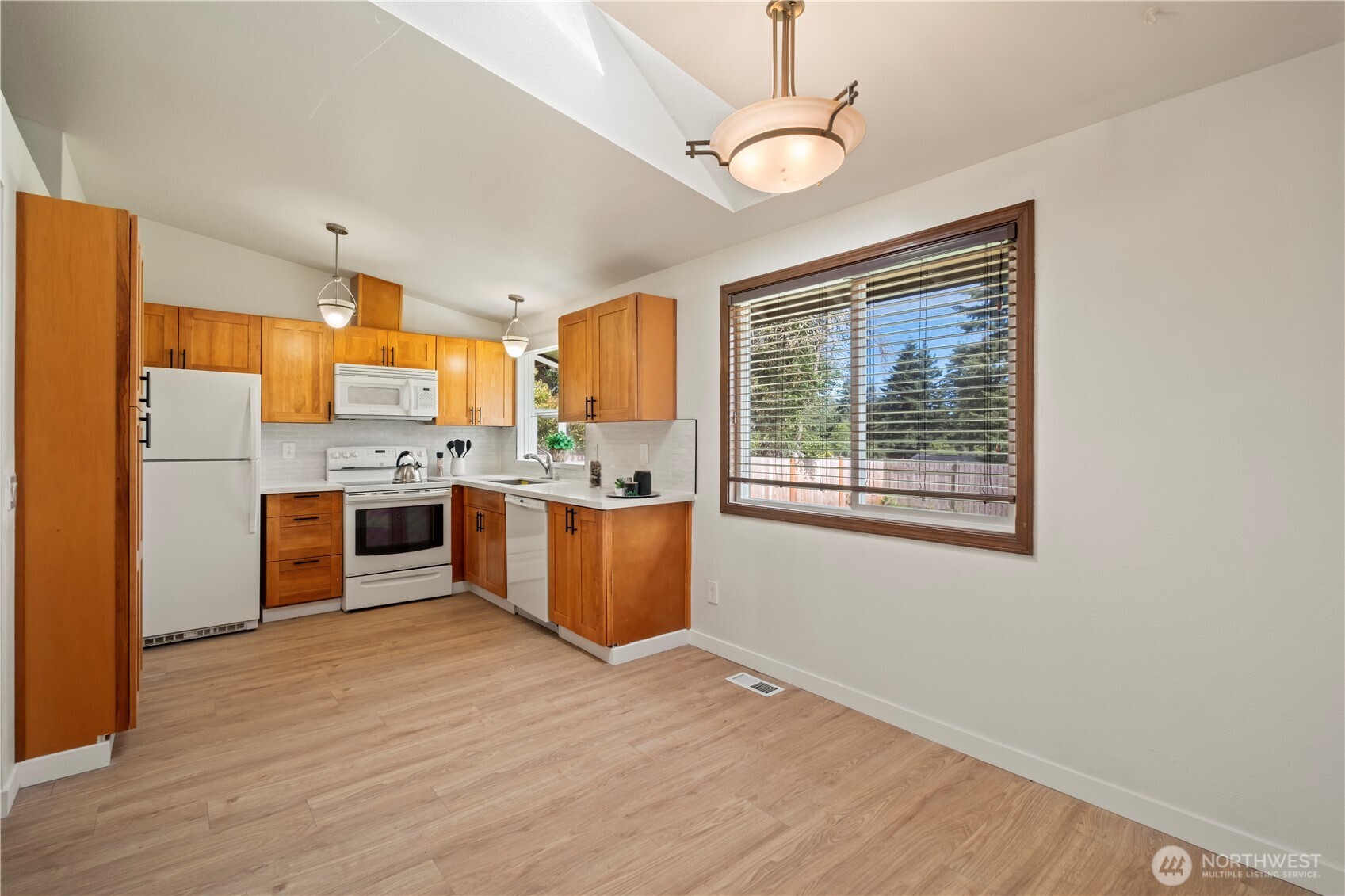 1923 233rd Place Southeast Bothell, WA 98021 - Photo 9 of 17