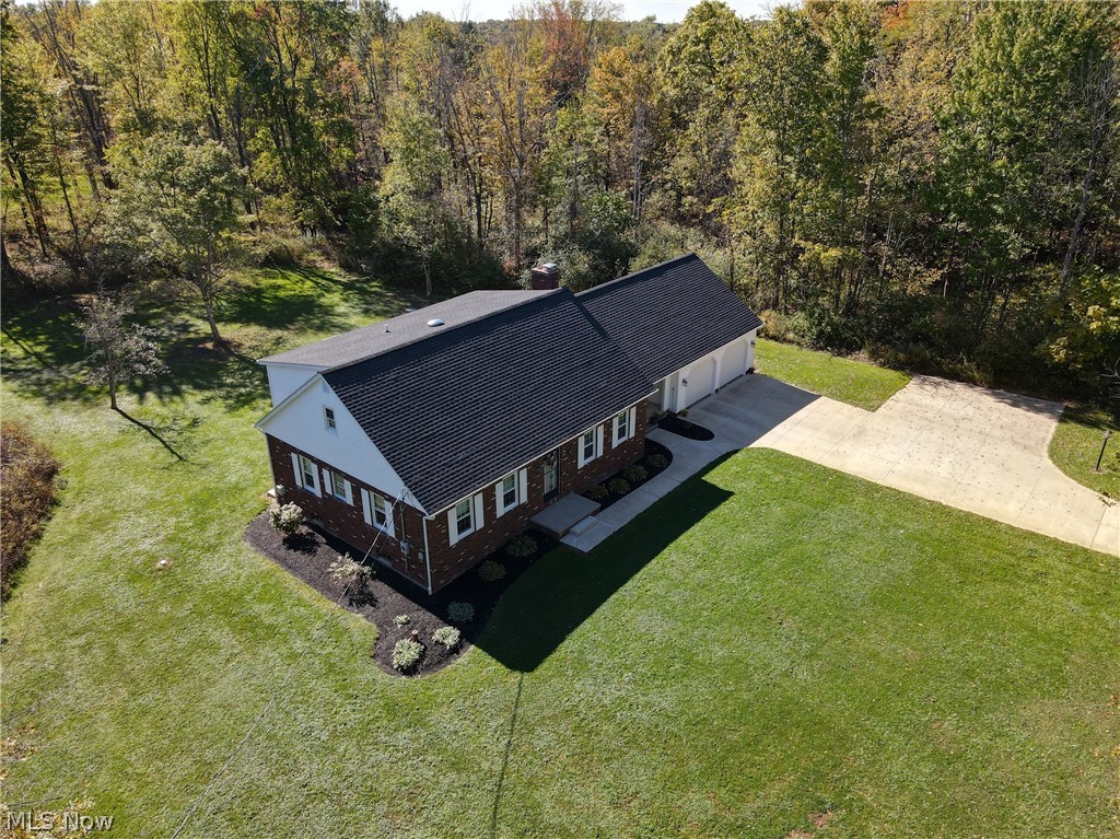 11031 Wilson Mills Road Chardon, OH 44024 - Photo 2 of 32 Gallery Image 2