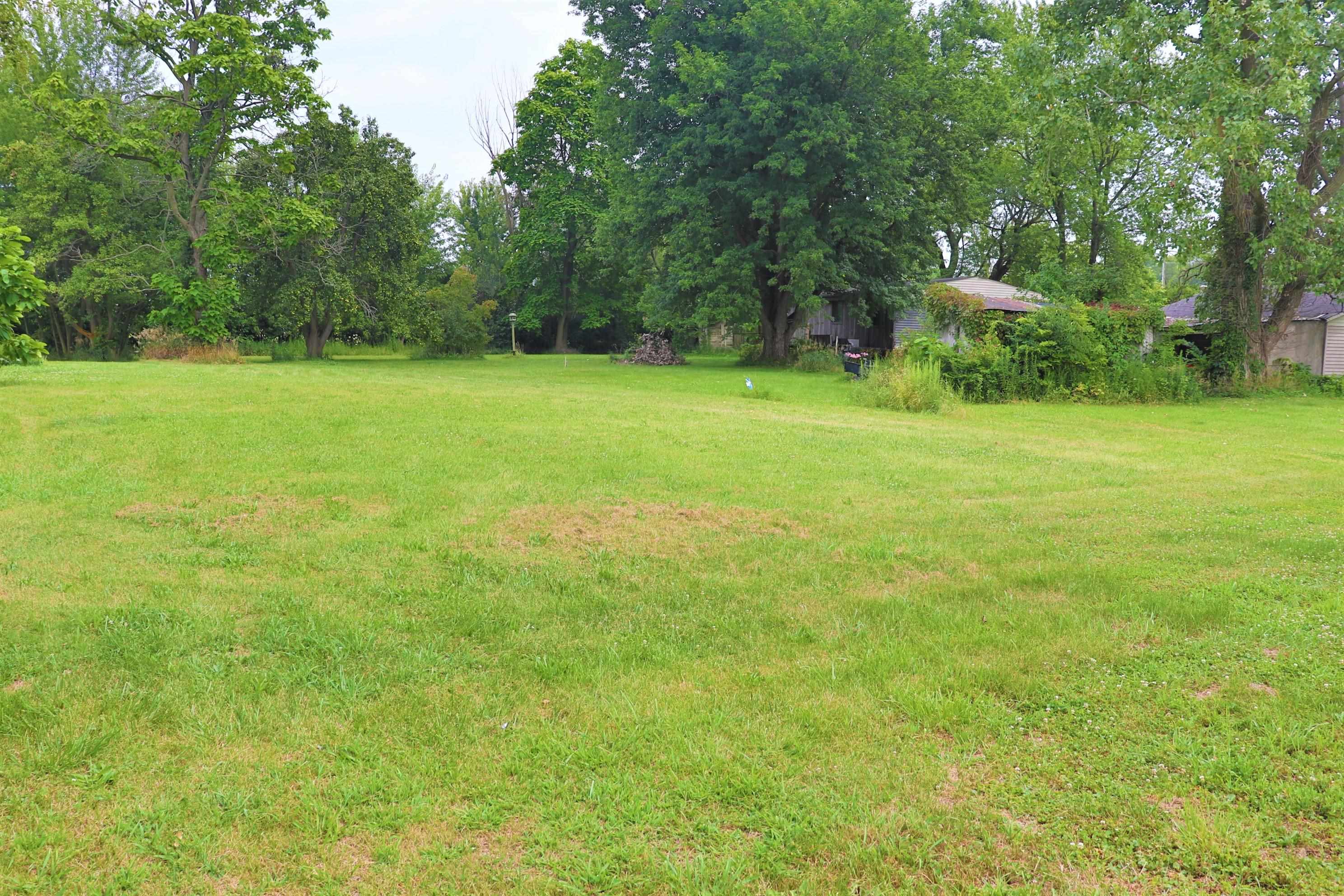 2170 East Markle Road Huntington, IN 46750 - Photo 6 of 10 Gallery Image 6