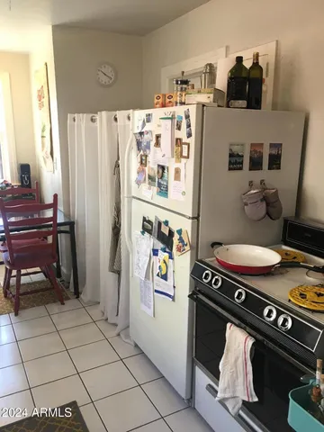 $1,250 | 2201 North Edgemere Street, Phoenix, AZ 85006