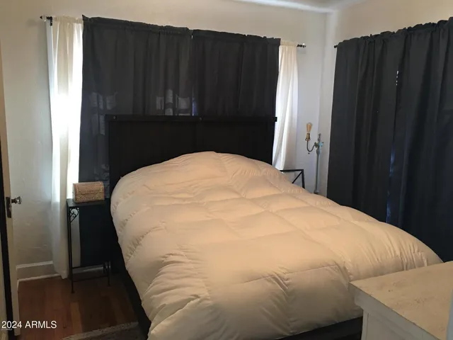 $1,250 | 2201 North Edgemere Street, Phoenix, AZ 85006