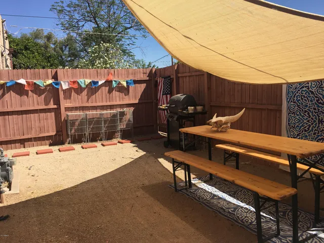 $1,250 | 2201 North Edgemere Street, Phoenix, AZ 85006