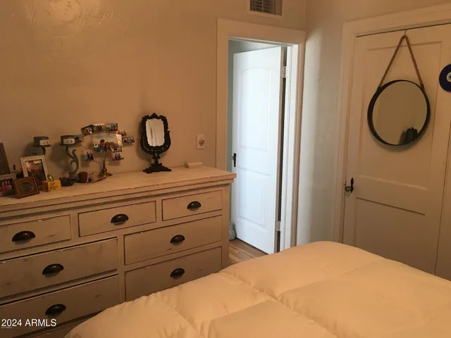 $1,250 | 2201 North Edgemere Street, Phoenix, AZ 85006