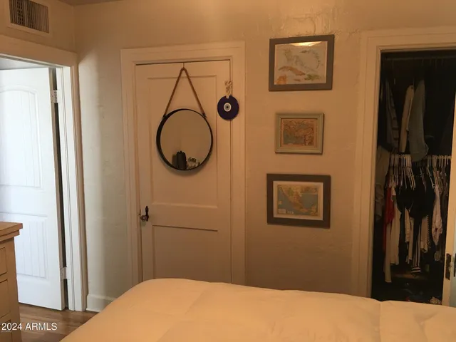 $1,250 | 2201 North Edgemere Street, Phoenix, AZ 85006