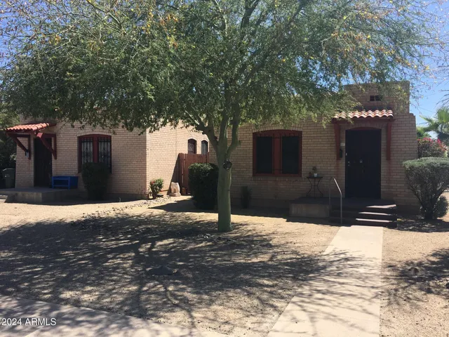 $1,250 | 2201 North Edgemere Street, Phoenix, AZ 85006