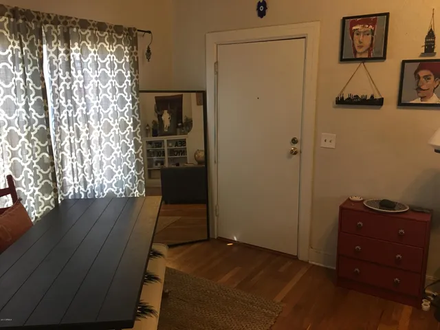 $1,250 | 2201 North Edgemere Street, Phoenix, AZ 85006