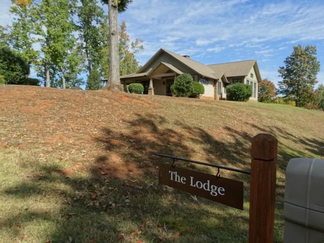 210 Cliffside Trail Pickens, SC 29671 - Photo 14 of 33