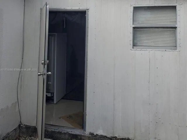 $320,000 | 13491 Southwest 7th Place, Davie, FL 33325