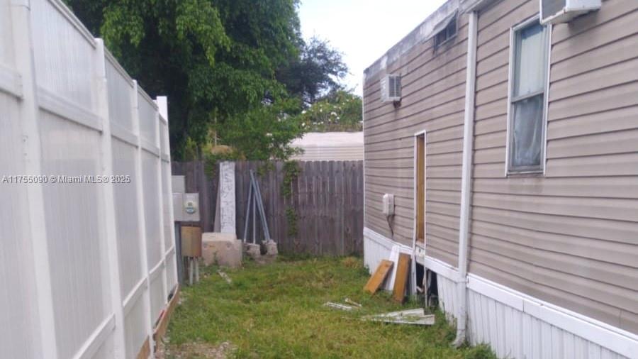 13491 Southwest 7th Place Davie, FL 33325 - Photo 7 of 21