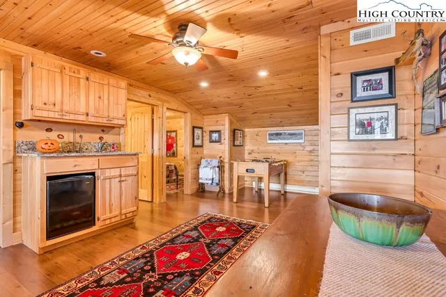 a very nice looking room with many windows