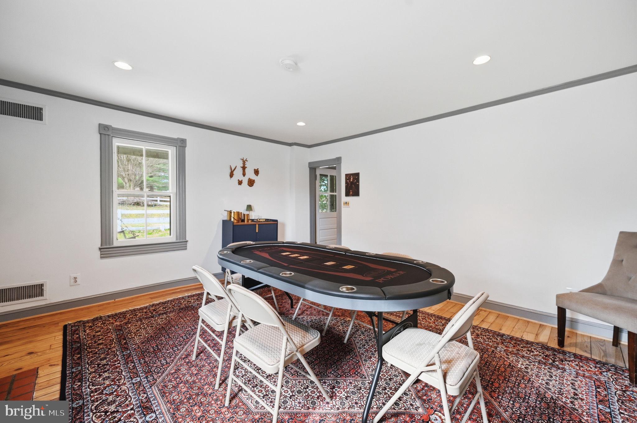 11641 Glen Road Potomac, MD 20854 - Photo 19 of 40 Game Room