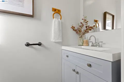 $659,000 | 1815 2nd Street, Alameda, CA 94501