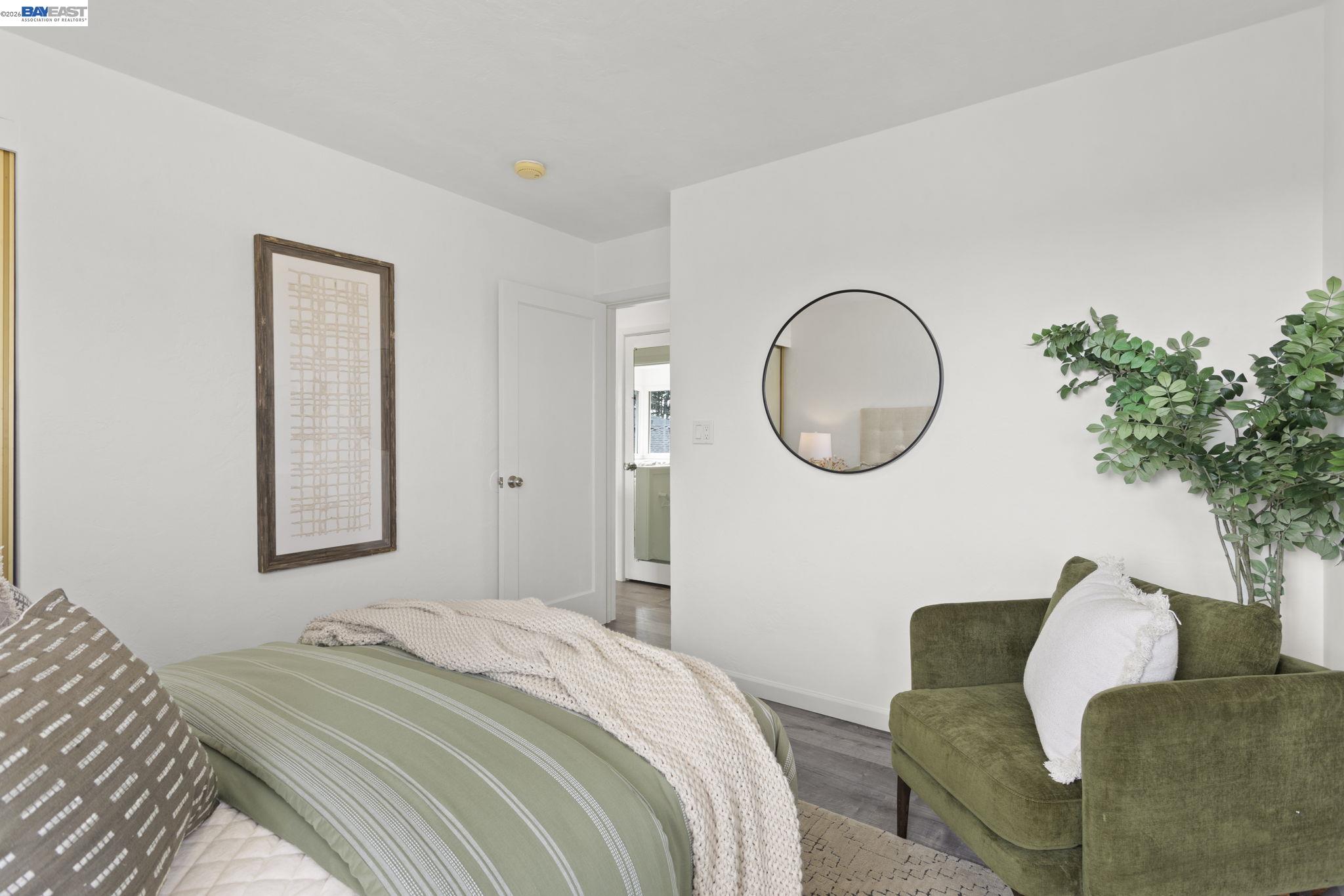 1815 2nd Street Alameda, CA 94501 - Photo 17 of 38