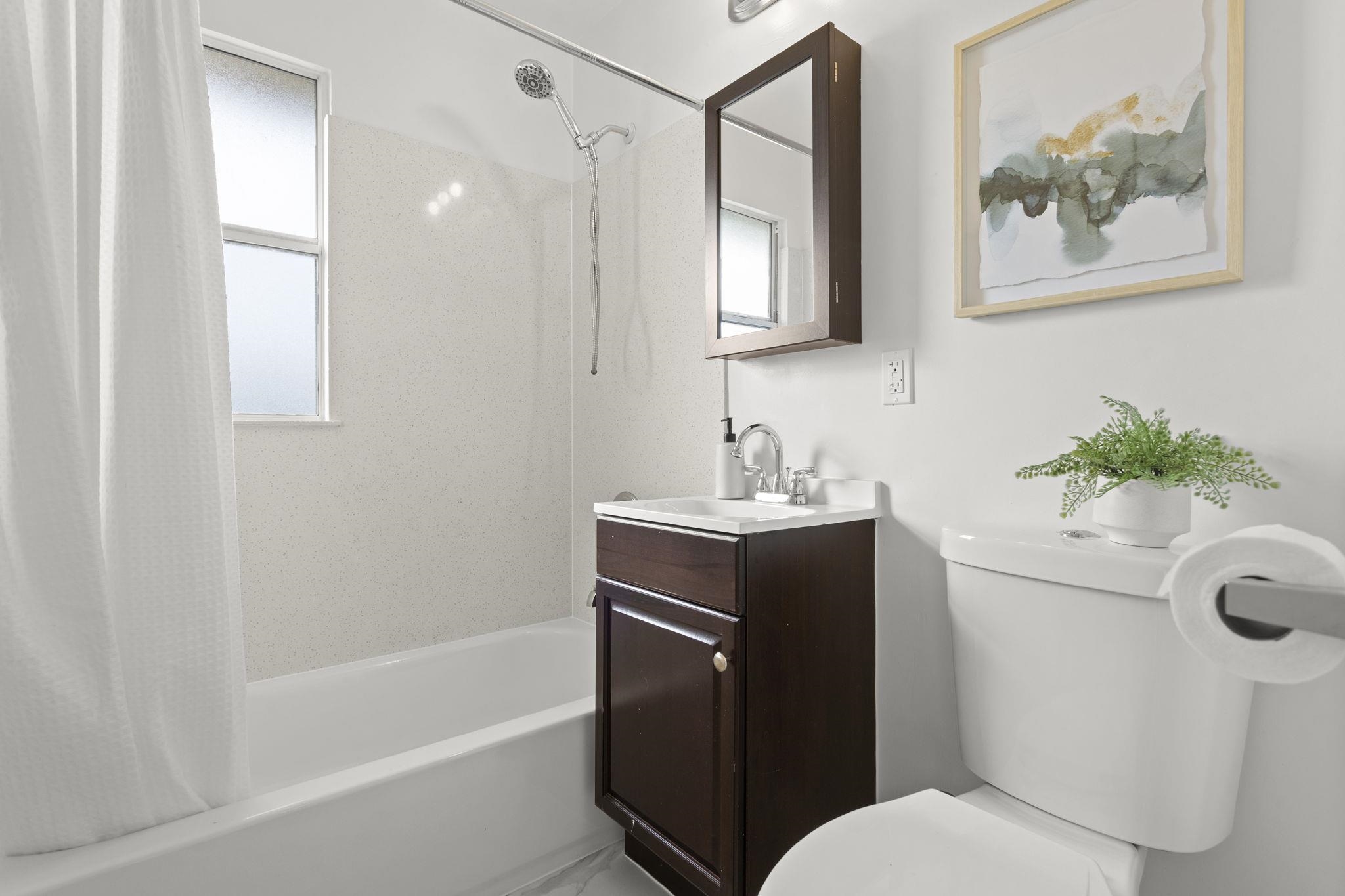 1815 2nd Street Alameda, CA 94501 - Photo 18 of 38