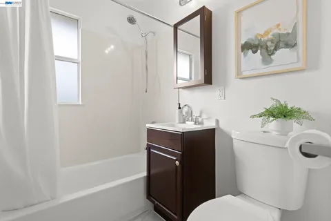 $659,000 | 1815 2nd Street, Alameda, CA 94501