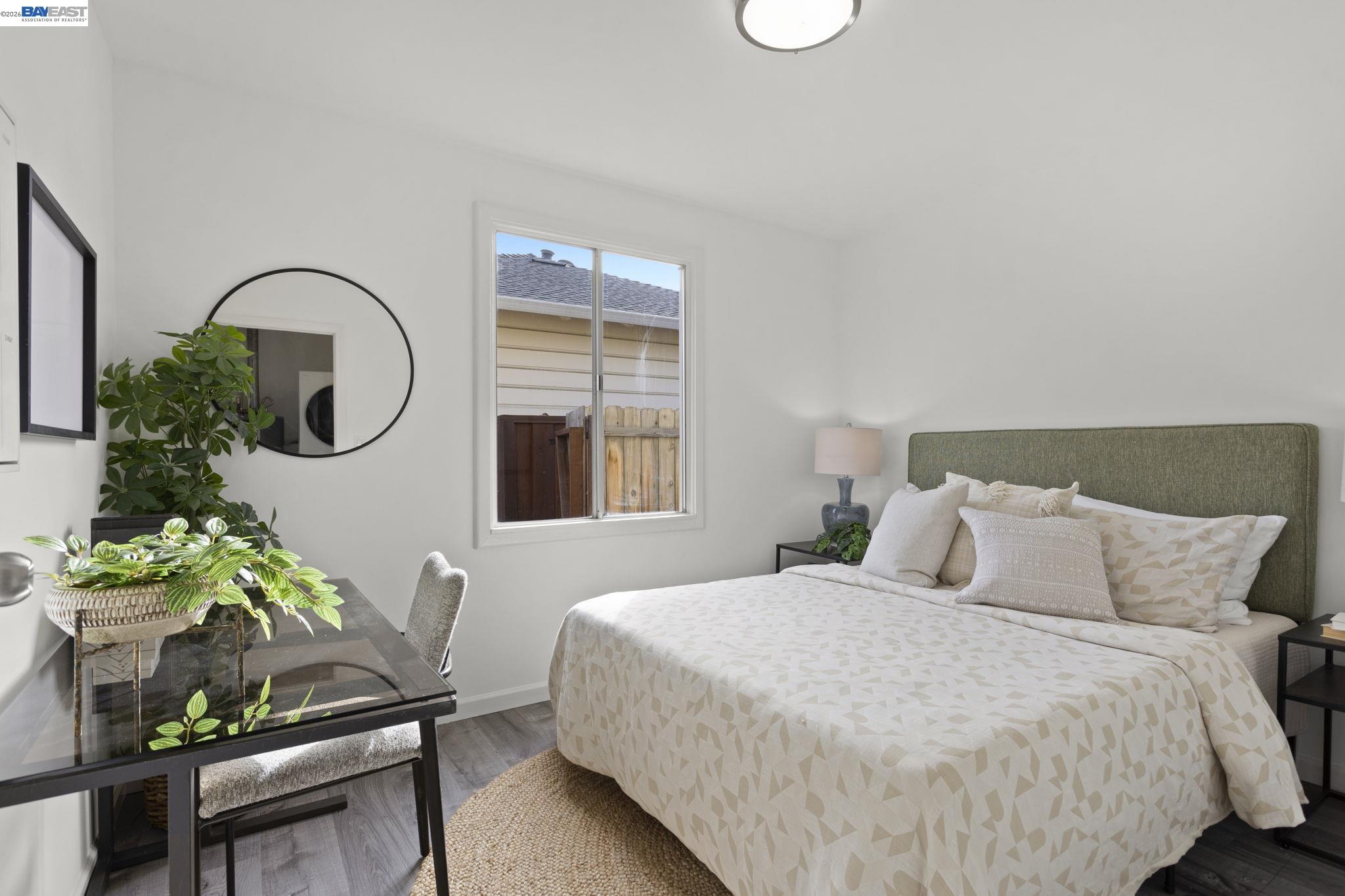 1815 2nd Street Alameda, CA 94501 - Photo 9 of 38