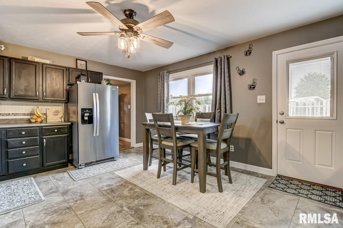 3000 Rivendel Drive Springfield, IL 62707 - Photo 6 of 23