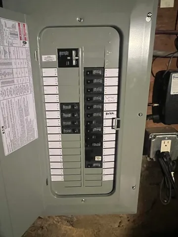 $300,000 | 1825 Quaker Street, Northbridge, MA 01534