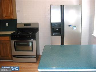 1688 Powell Road Brookhaven, PA 19015 - Photo 4 of 9