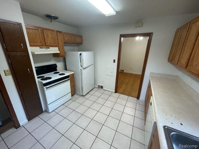15075 Garfield Redford, MI 48239 - Photo 8 of 23