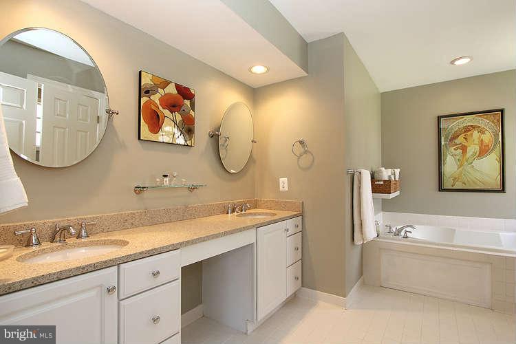 4619 Brightwood Road Olney, MD 20832 - Photo 19 of 30 Master bath with soaking tub and shower