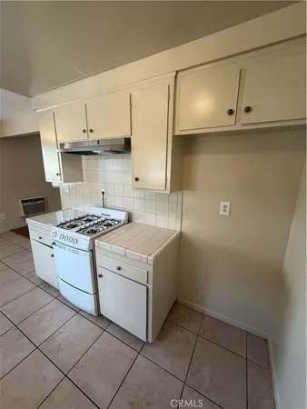 $1,975 | 4694 Bandera Street, Unit D, Montclair, CA 91763