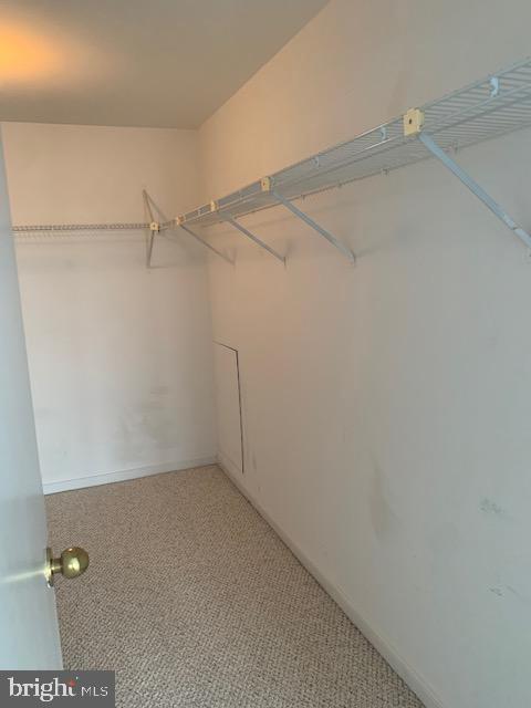 250 President Street, Unit 603 Baltimore, MD 21202 - Photo 9 of 40 a view of a room
