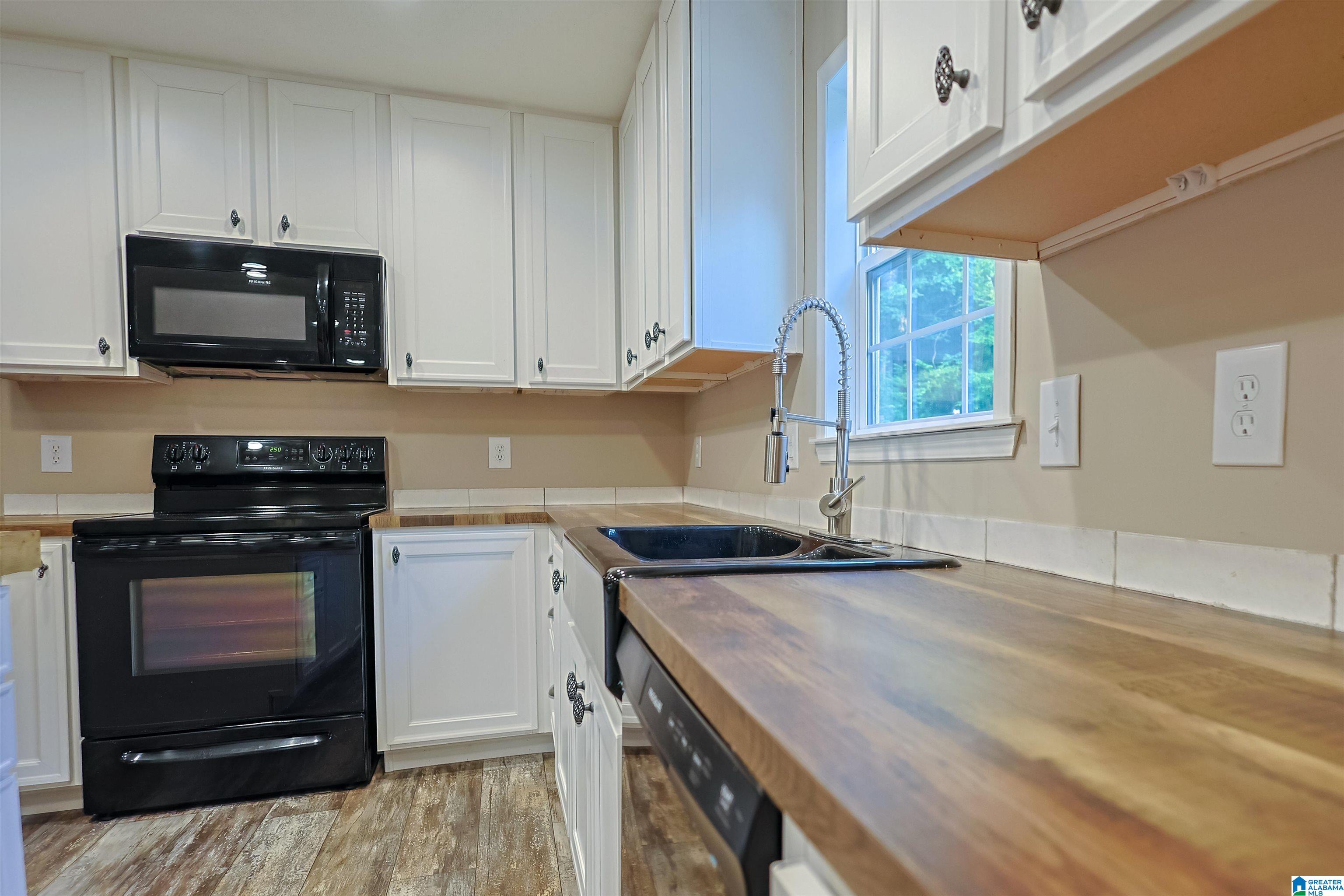 2381 Jim Raney Lane Bessemer, AL 35023 - Photo 16 of 45
