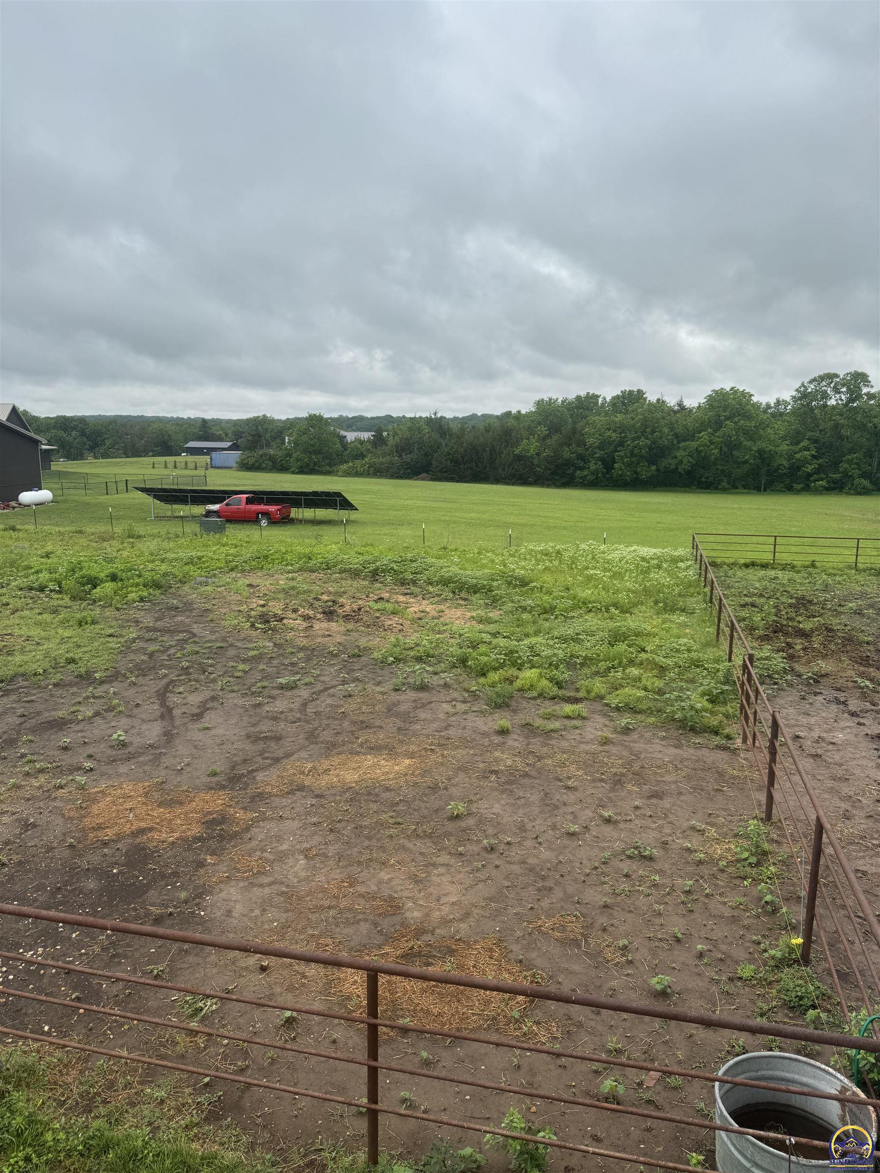 7455 Southeast Croco Road Berryton, KS 66409 - Photo 17 of 46