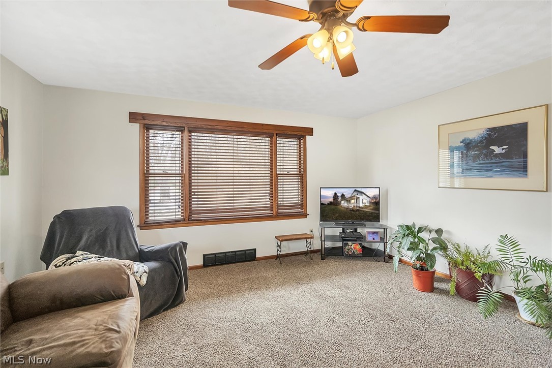 3201 Center Road Perry, OH 44081 - Photo 11 of 33