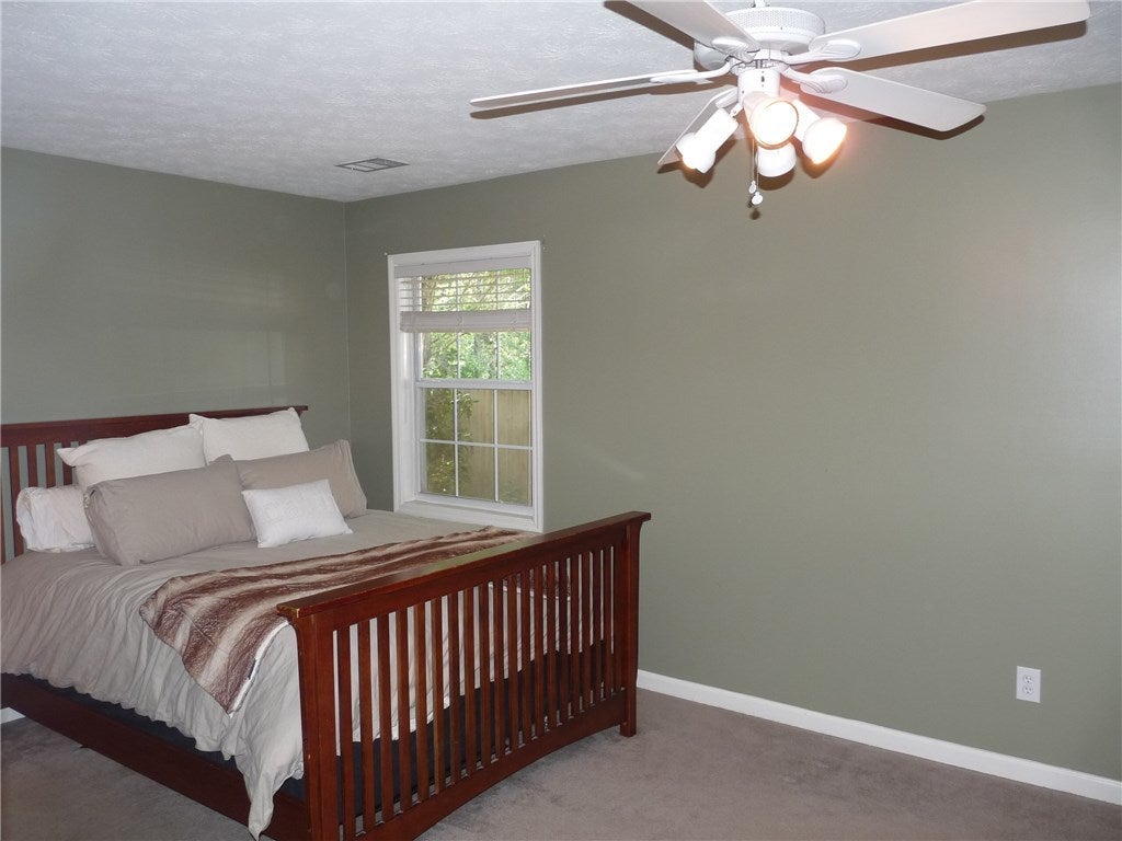 858 Hollins Road Auburn, AL 36830 - Photo 14 of 34 Gallery Image 14