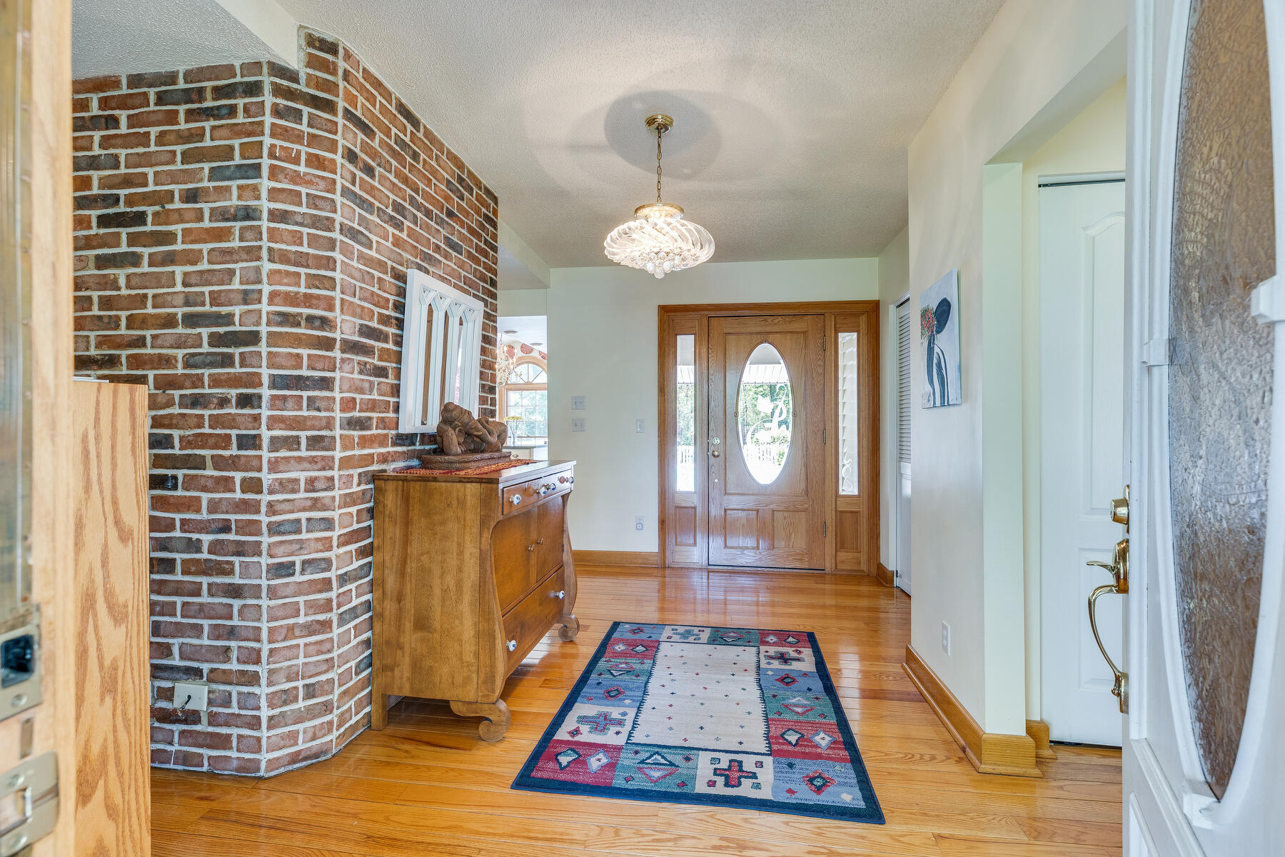 707 East Mountain View Road Johnson City, TN 37601 - Photo 15 of 102 015